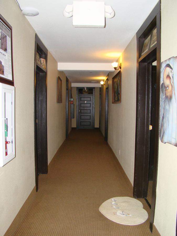Hotel Cazan Mamou Exterior photo